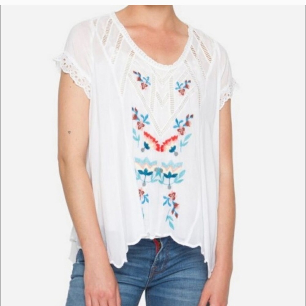 Johnny Was flowy embroidered tunic top M